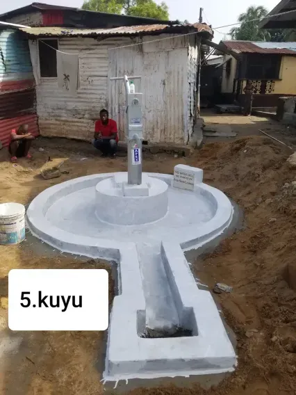Waterputten 5 - AYSE HASAN CADIROGLU